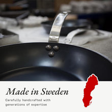 Load image into Gallery viewer, Lightweight Carbon Steel Griddle with Grill Press - Ultimate Cooking Experience