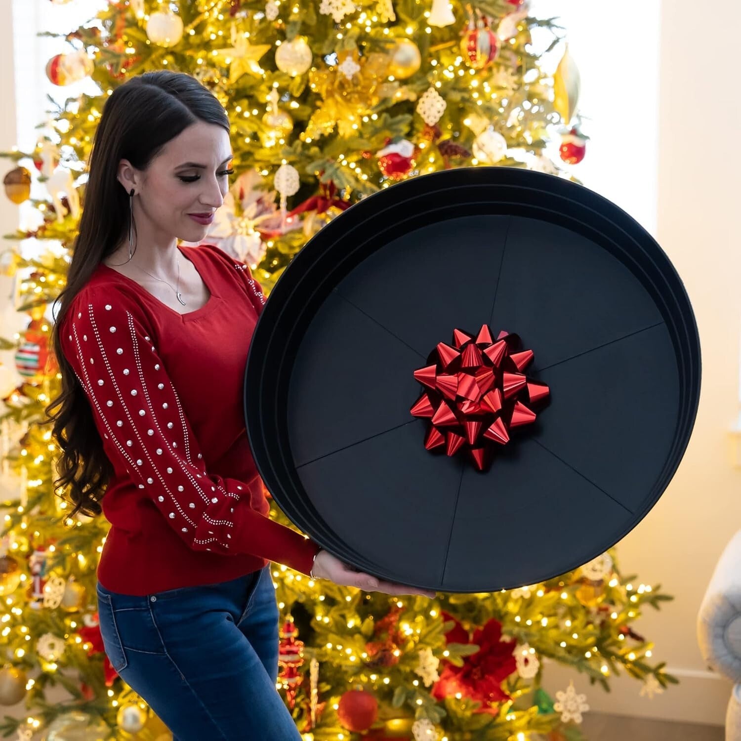 Stylish 25" Round Plant Tray with Deep Water Retention and Felt Protection