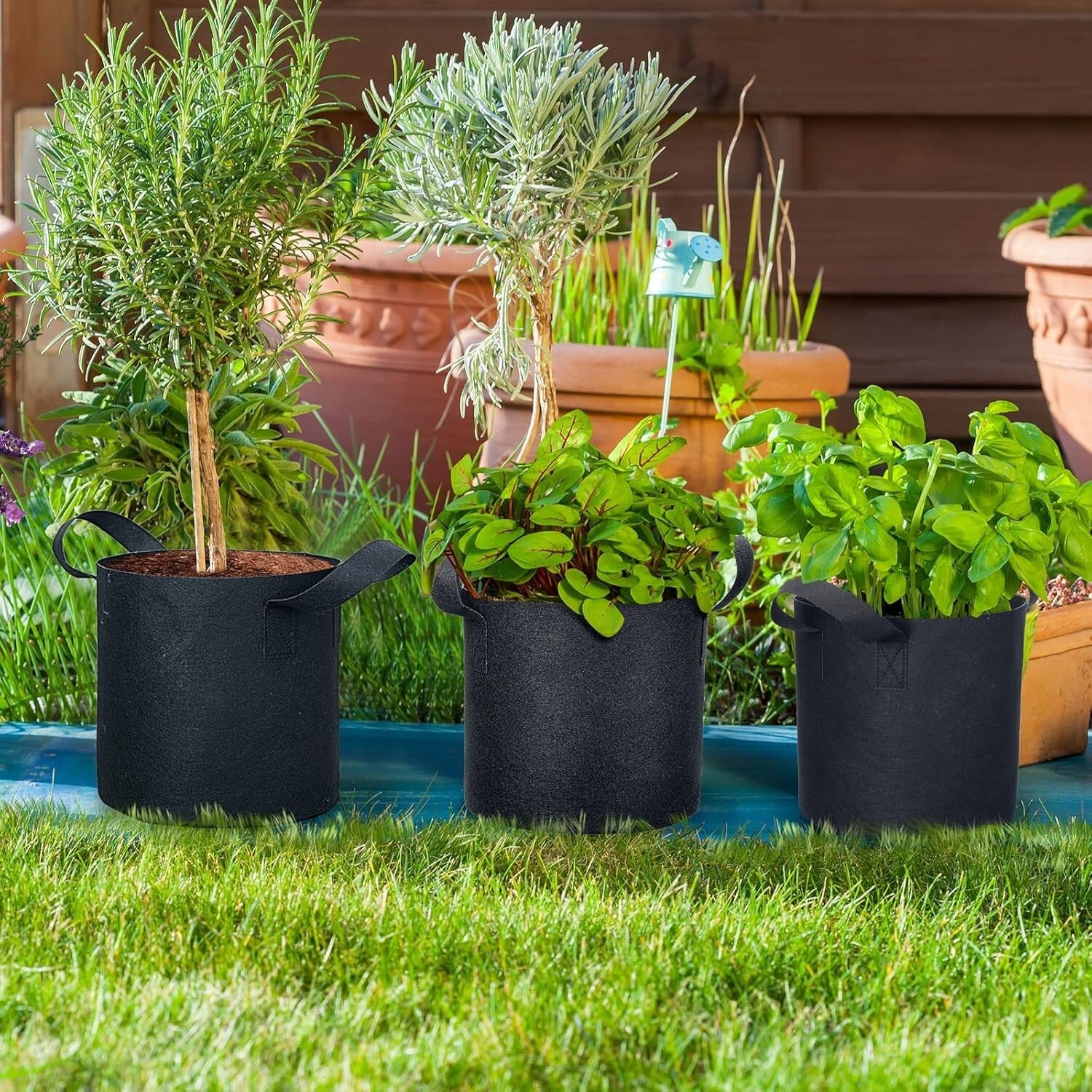 Aeration Fabric Pots 30-Pack 3 Gallon Garden Grow Bags - Resilient and Portable