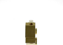 Load image into Gallery viewer, Compact PV4 Disc/Disc Brake Proportioning Valve - Universal Fit for All Vehicles