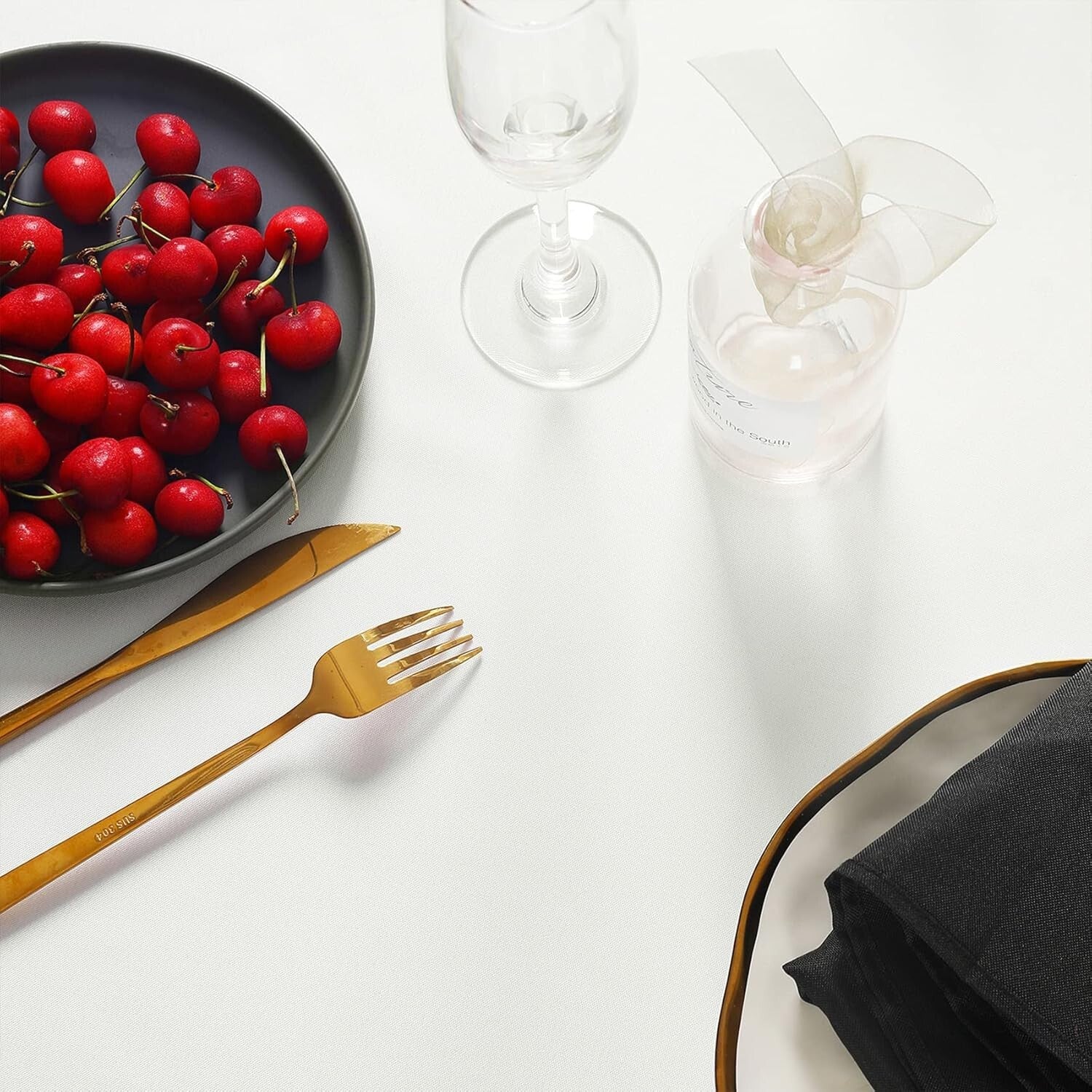 Elegant 60x120 Inch Washable Ivory Polyester Tablecloth - 12 Pack for Events