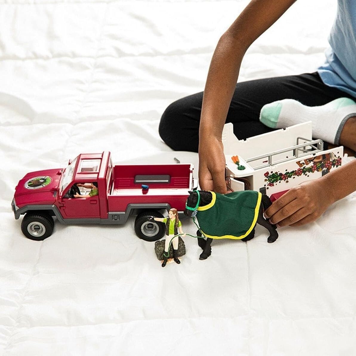 Detailed 38-Piece Horse Club Trailer & Truck Adventure Set for Creative Play