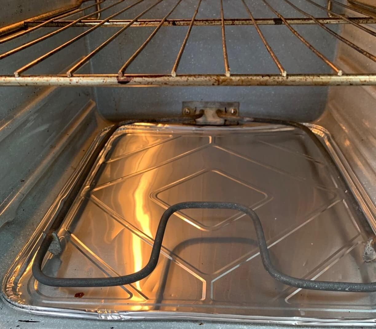 Premium Quality Aluminum Foil Oven Liners - 30 Disposable Drip Pans, 18.5 x 15.5