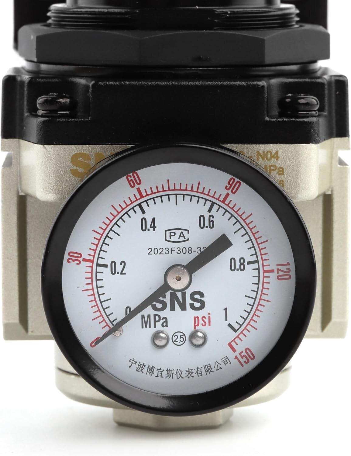 Compact Adjustable 1/2 NPT Air Pressure Regulator with Needle Valve Control