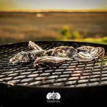 Load image into Gallery viewer, Ergonomic Seafood Tool Set: Crab Cutter, Shrimp Deveiner &amp; Oyster Knife in Blue