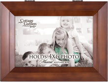 Load image into Gallery viewer, 4x6 Woodgrain Musical Photo Frame Jewel Box - Plays 'You Are My Sunshine' Tune