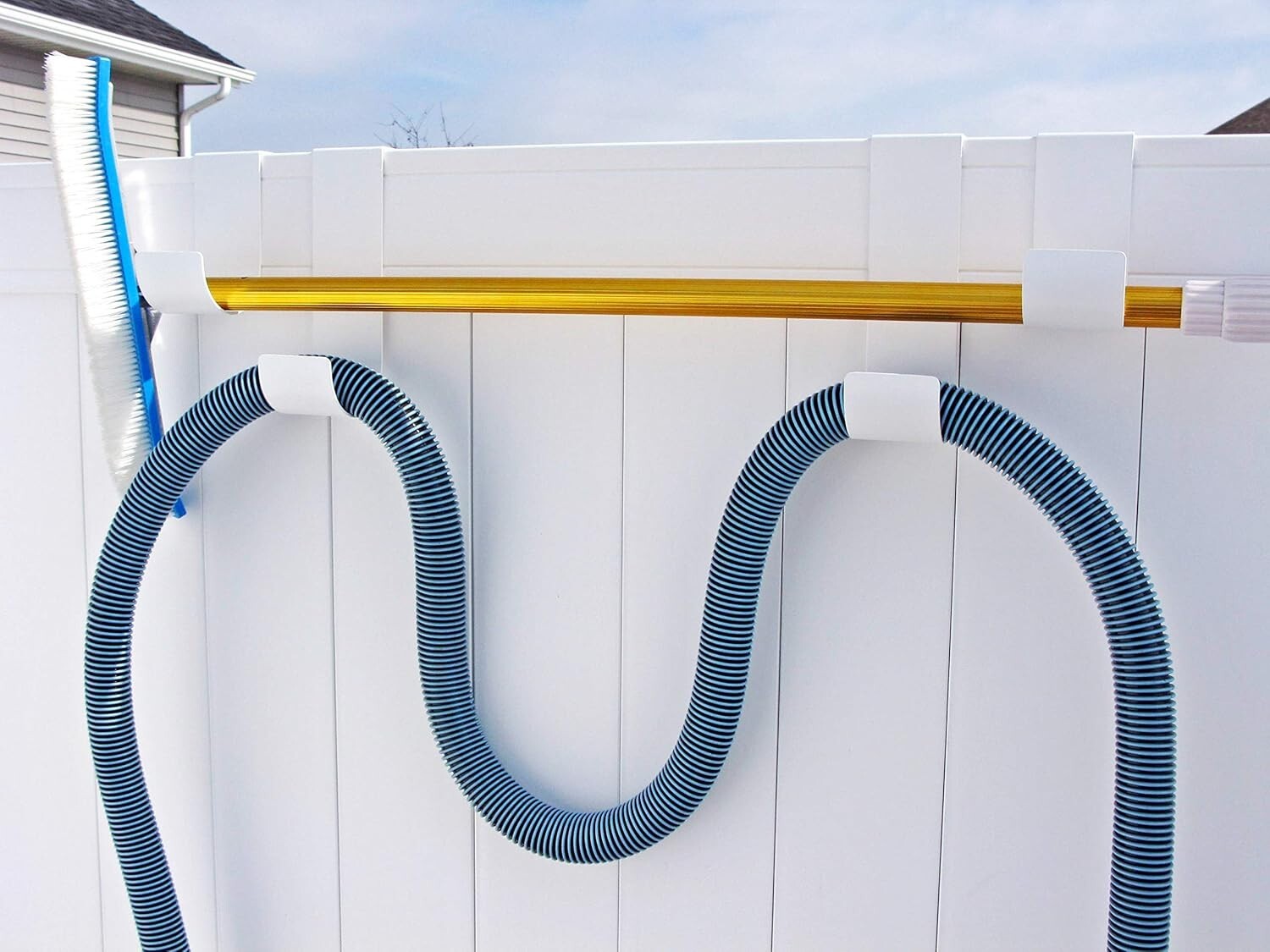 Durable and Lightweight Rust-Free Aluminum Fence Hooks - Perfect for Outdoors