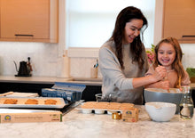 Load image into Gallery viewer, Unbleached Silicone Baking Sheets - 288 Precut Liners for Stress-Free Baking