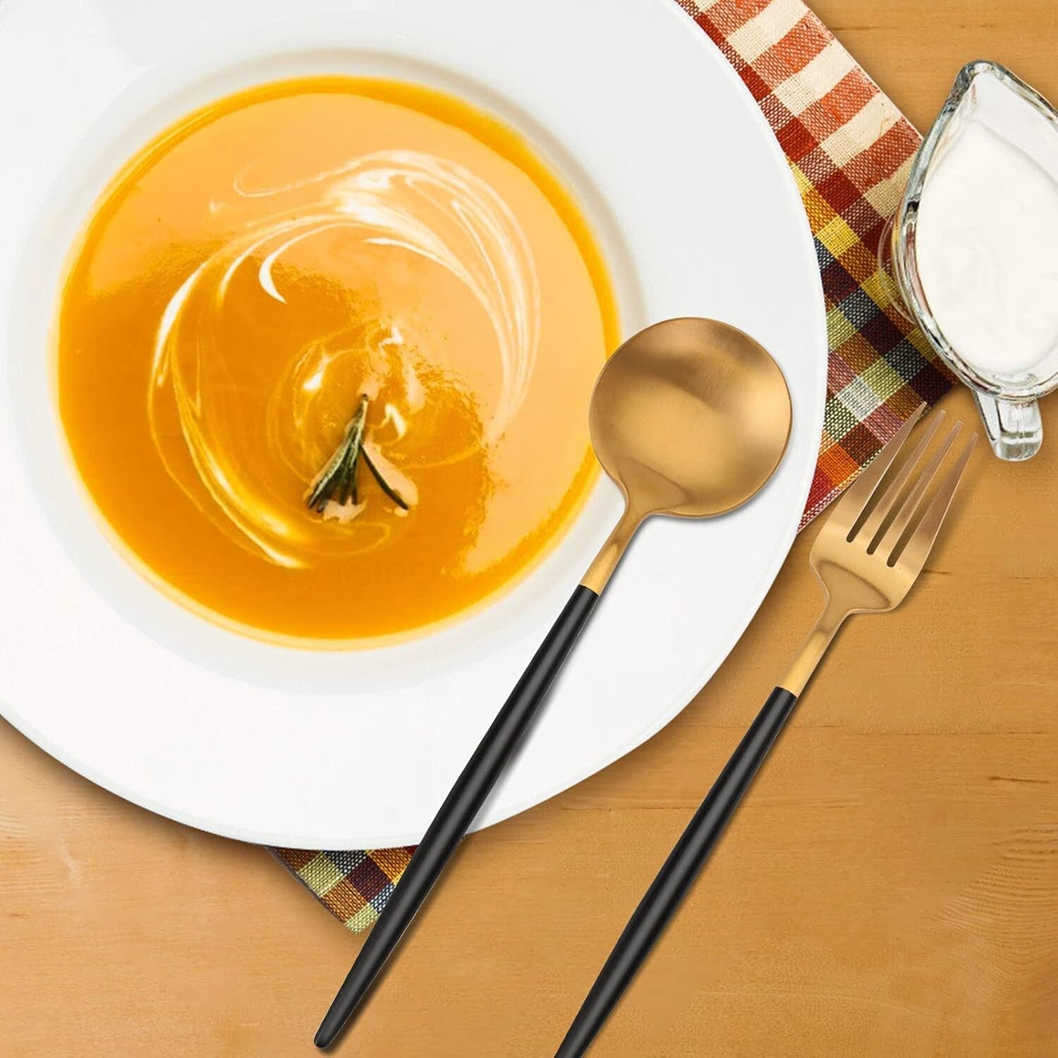 20-Piece Matte Gold & Black Silverware Set – Modern Cutlery for Elegant Dining