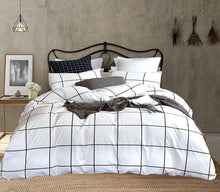 Load image into Gallery viewer, Soft Cotton White Grid Comforter Set Full with 2 Pillowcases - Winter Essential