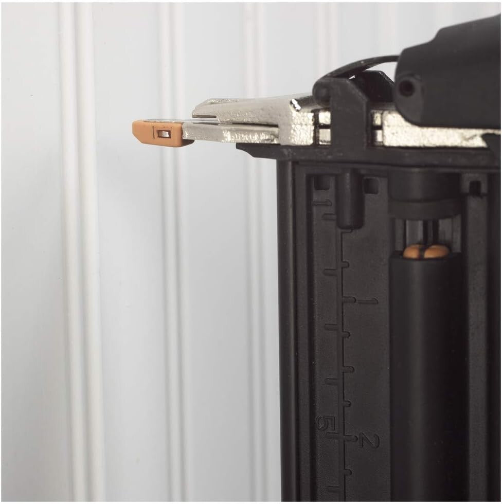 Versatile 18GA Pneumatic Nailer Kit with Selectable Trigger and No-Mar Tips