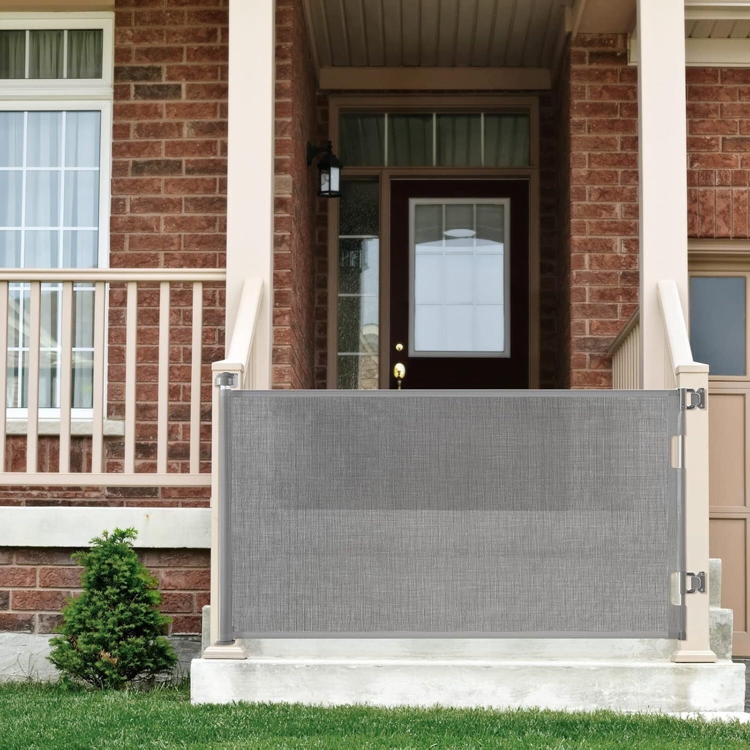 Space-Saving Retractable Mesh Gate - Ideal for Kids and Pets Indoors/Outdoors