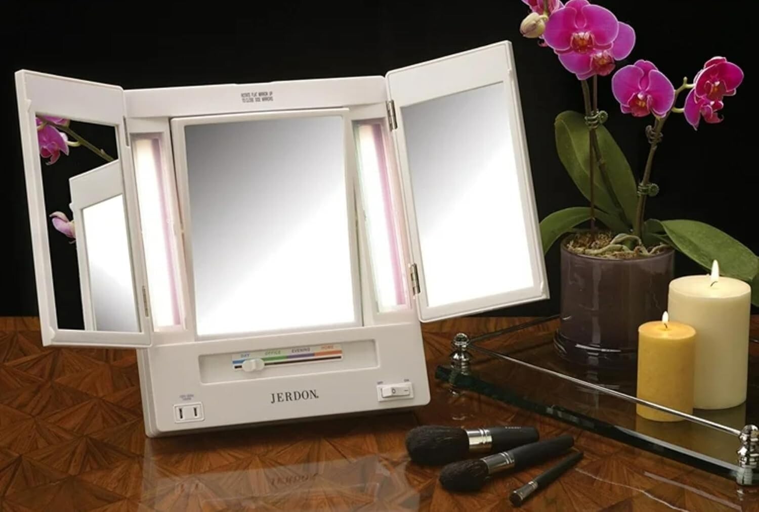 Tri-Fold Makeup Mirror with Lights - 5X & 1X Magnification for Elegant Grooming