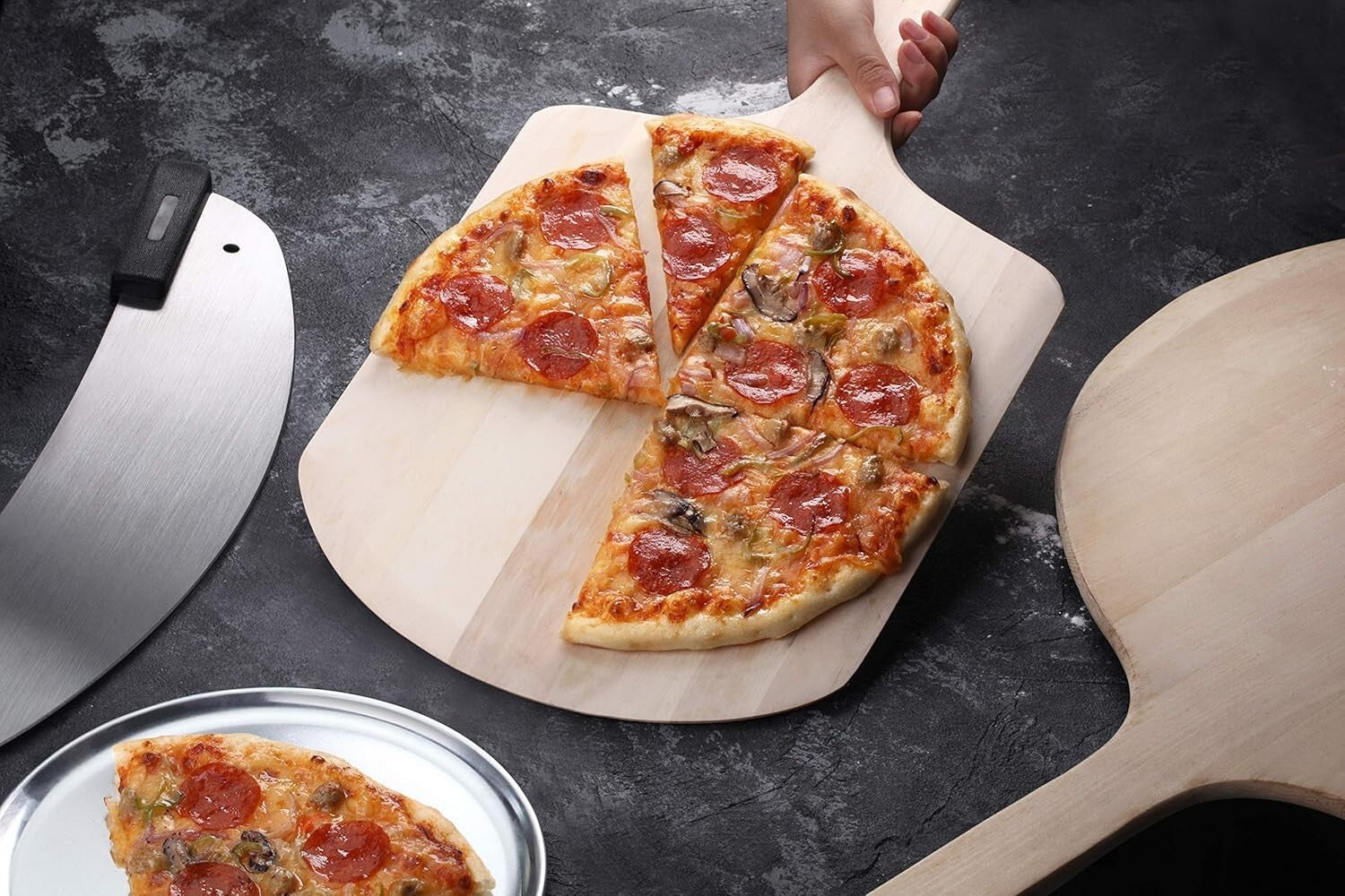 Restaurant-Grade 18" Wooden Pizza Peel with 24" Handle - Sturdy and Lightweight