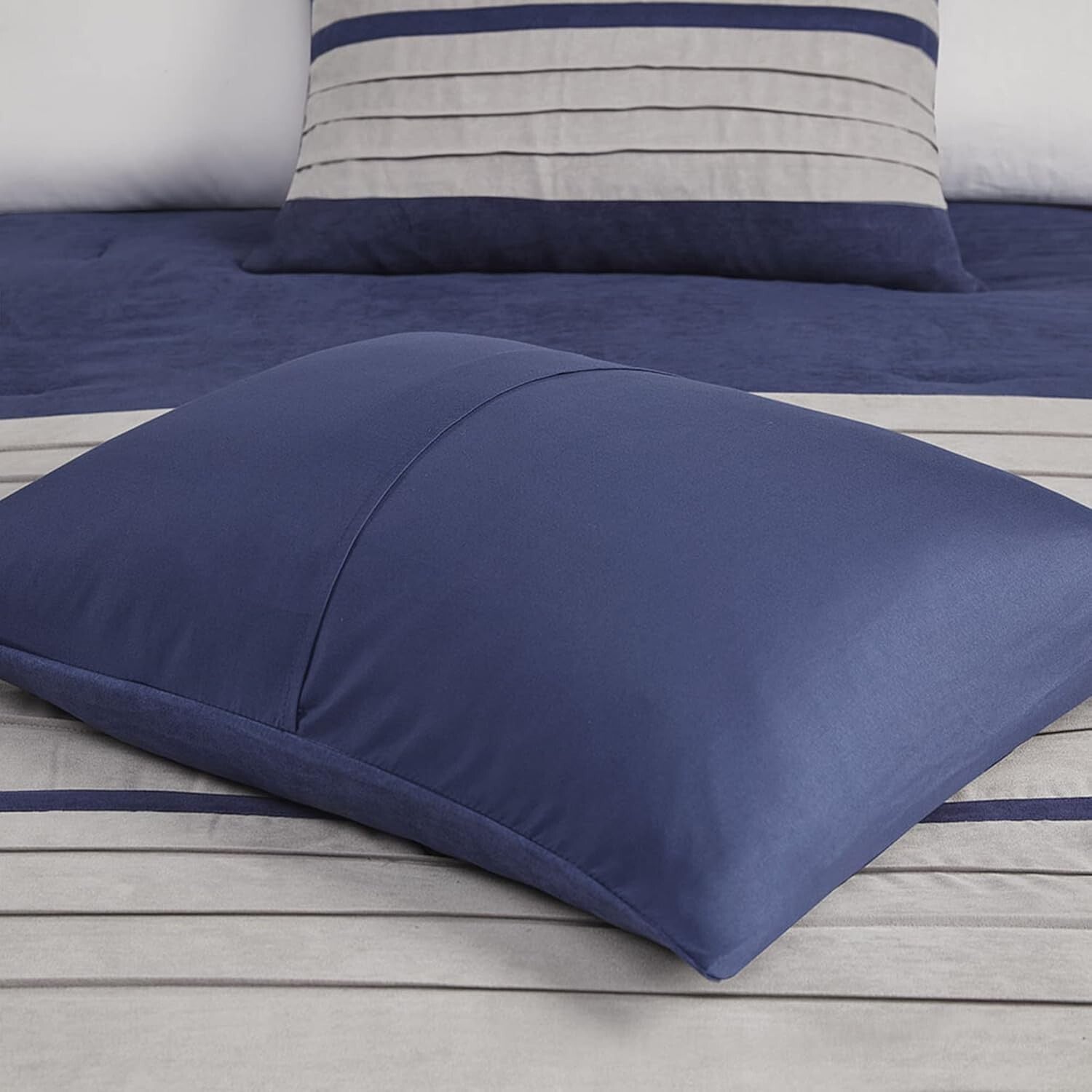 All-Season Down Alternative King Comforter Set with Decorative Shams & Pillow