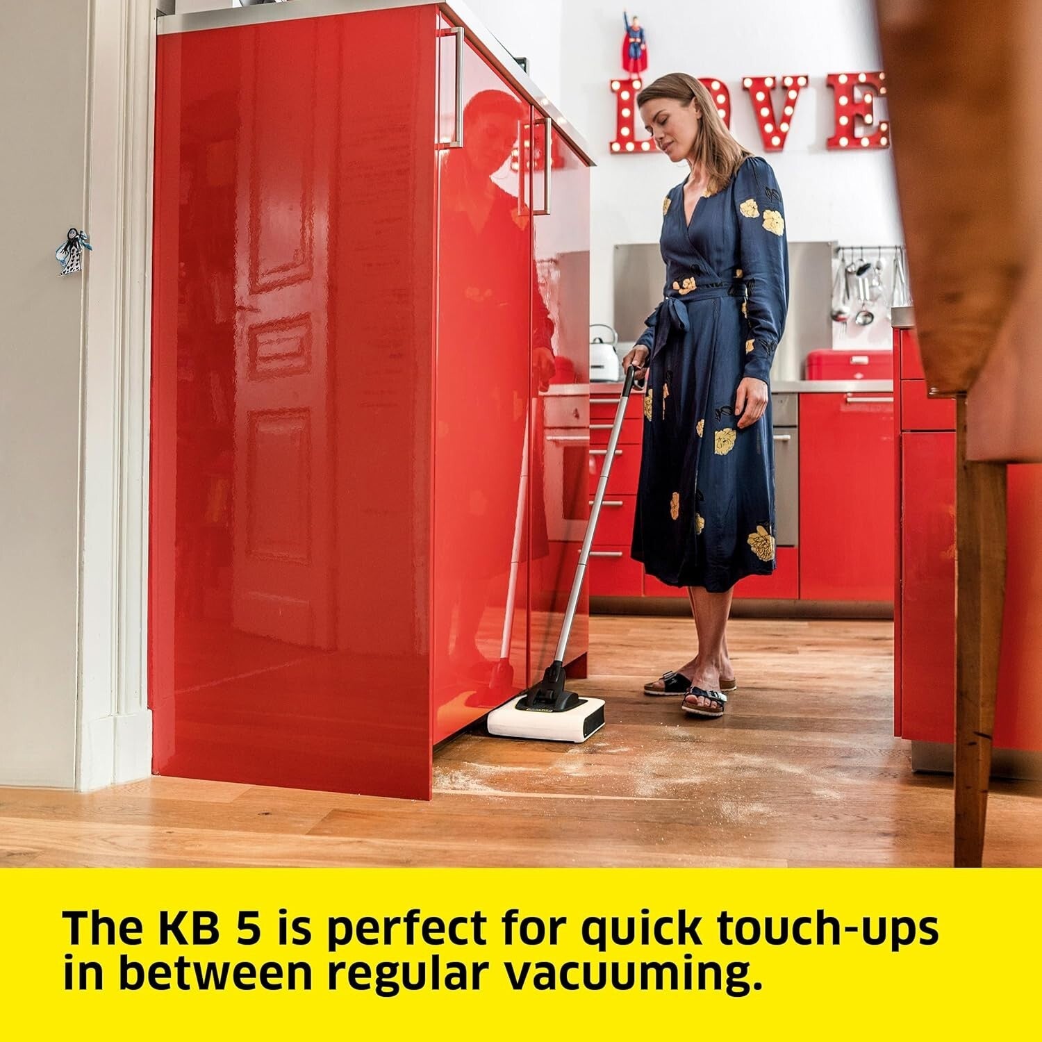 Fast & Efficient KB 5 Electric Broom - Ideal for Low-Pile Carpet & Hard Floors