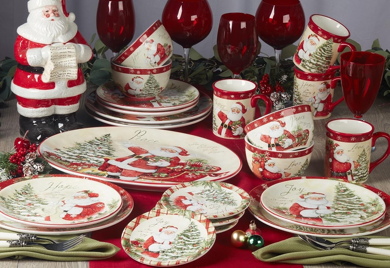 Enchanting 16-Piece Holiday Dinnerware Set by Susan Winget - Festive Table Decor