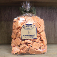 Load image into Gallery viewer, USA-Made Pumpkin Pie Wax Melts - 32 oz Heavenly Scent for All Seasons