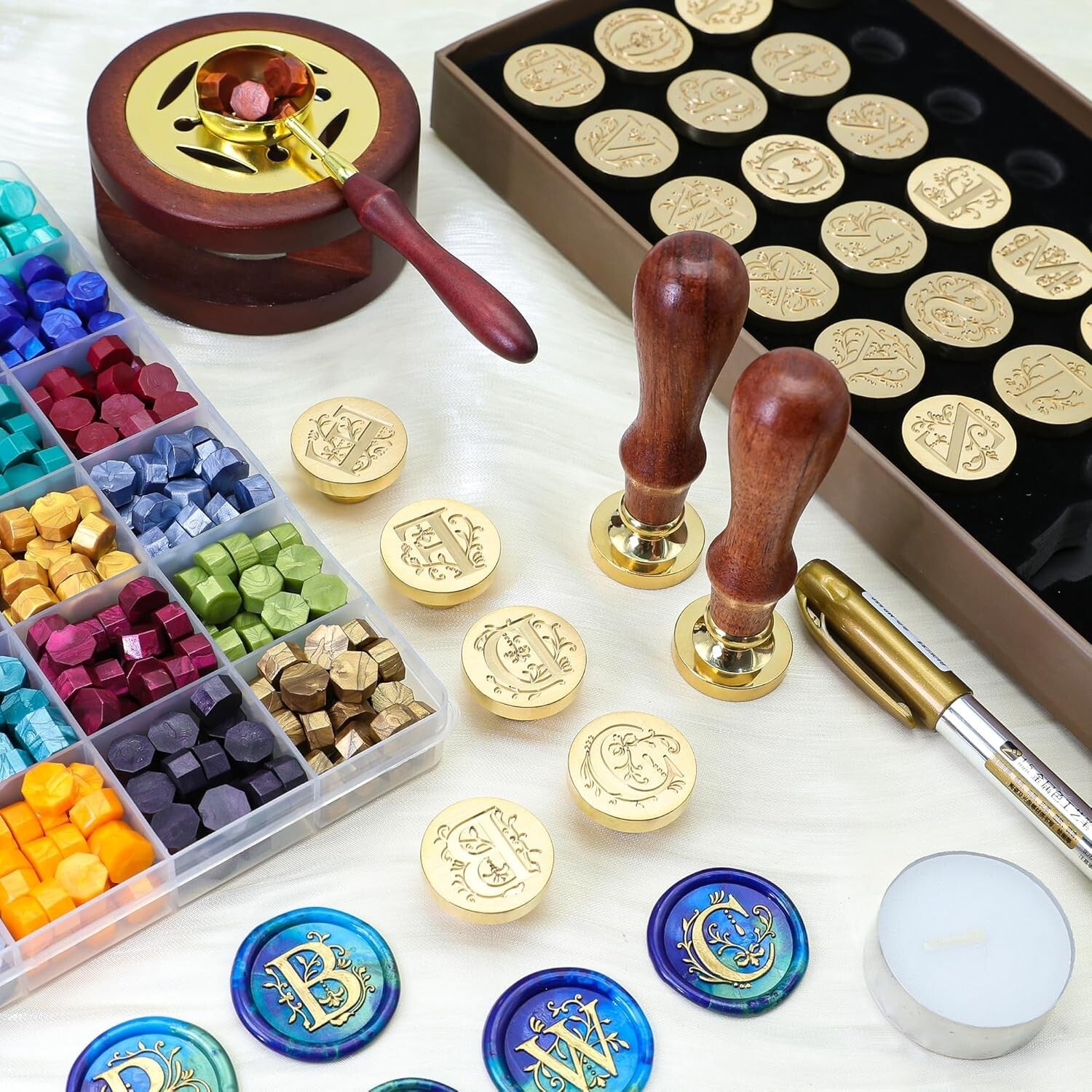 Elegant A-Z Wax Seal Set with 624 Beads & Warmer for Personalized Invitations