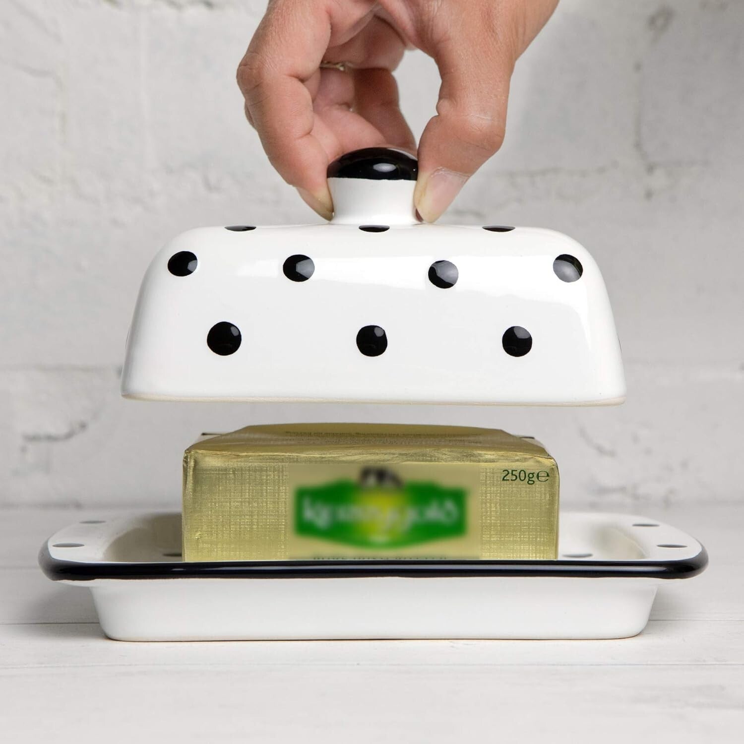 Elegant Ceramic Butter Keeper with Lid - 250g Capacity, Dishwasher Safe