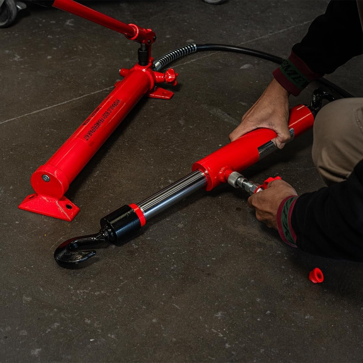 Durable 10-Ton Hydraulic Ram with 26-Inch Lift Height for Auto & Truck Bodywork