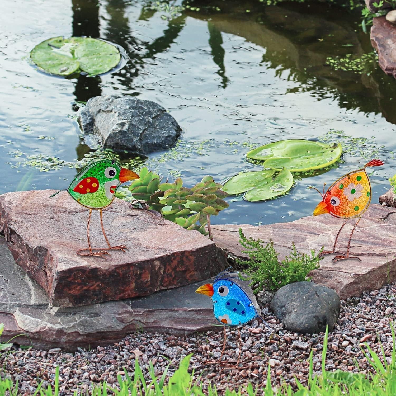 Handcrafted Bird Garden Art - 3PCS of Colorful Yard Statues, Perfect for Gifting