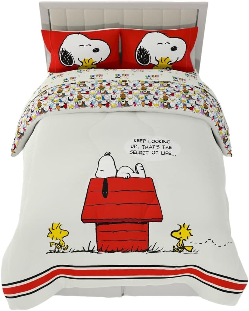 Cozy Peanuts 5-Piece Bedding Set: Charlie Brown, Snoopy & Woodstock - Full Size