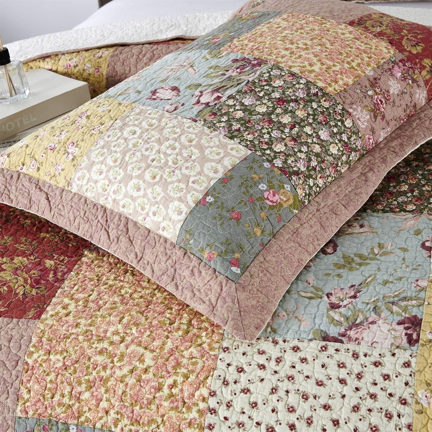 Machine Washable 100% Cotton King Quilt – Luxury Boho Floral Design 110x96"