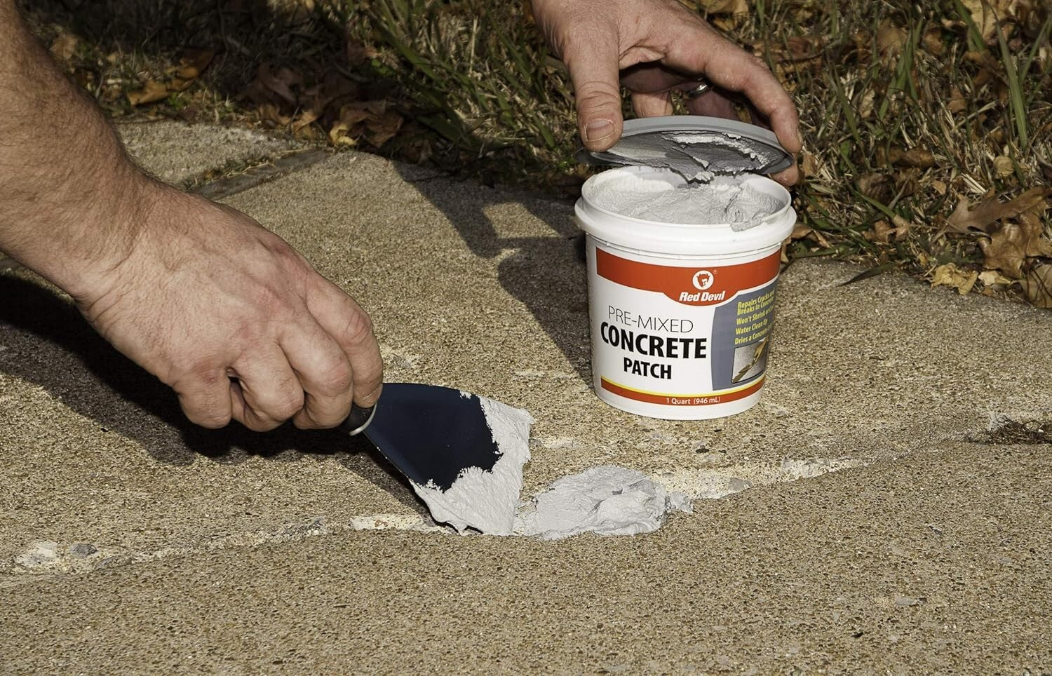 Flexible Gray Cement Crack Filler: 12 Tubes, Ideal for Indoor/Outdoor Repairs