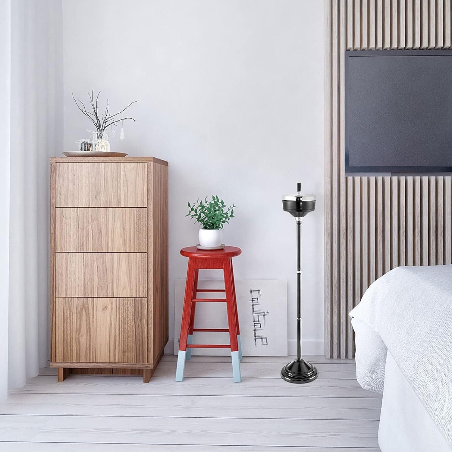 Adjustable Height Stainless Steel Self-Cleaning Ashtray for Indoor/Outdoor Use