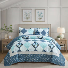 Load image into Gallery viewer, Luxury King Size Quilt Set - Lightweight Floral Bedspread with Scalloped Edge