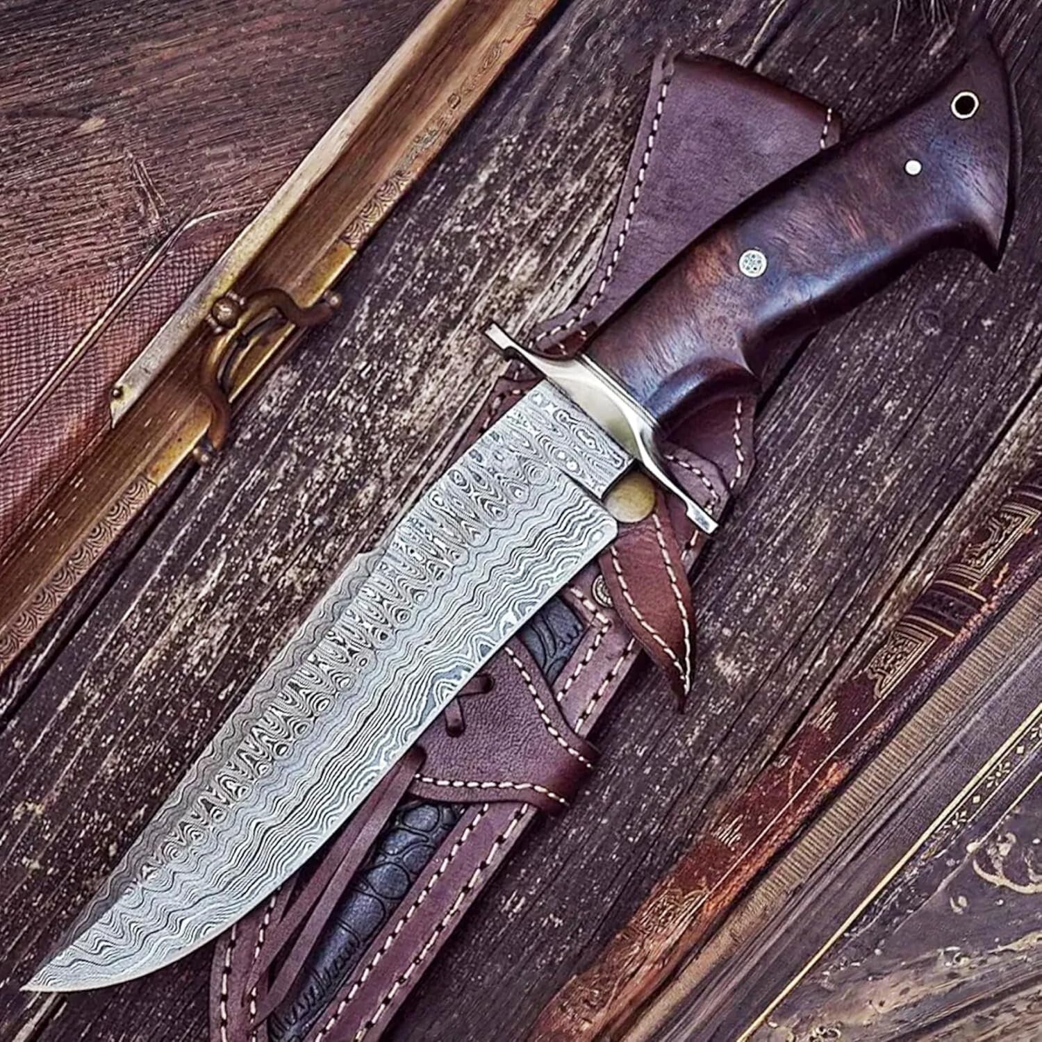 Durable Damascus Hunting Knife with Compound Bevel Blade & Leather Sheath