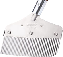 Load image into Gallery viewer, Authentic Japanese Weeder and Sweeper with 7.25-Inch Stainless Steel Blade