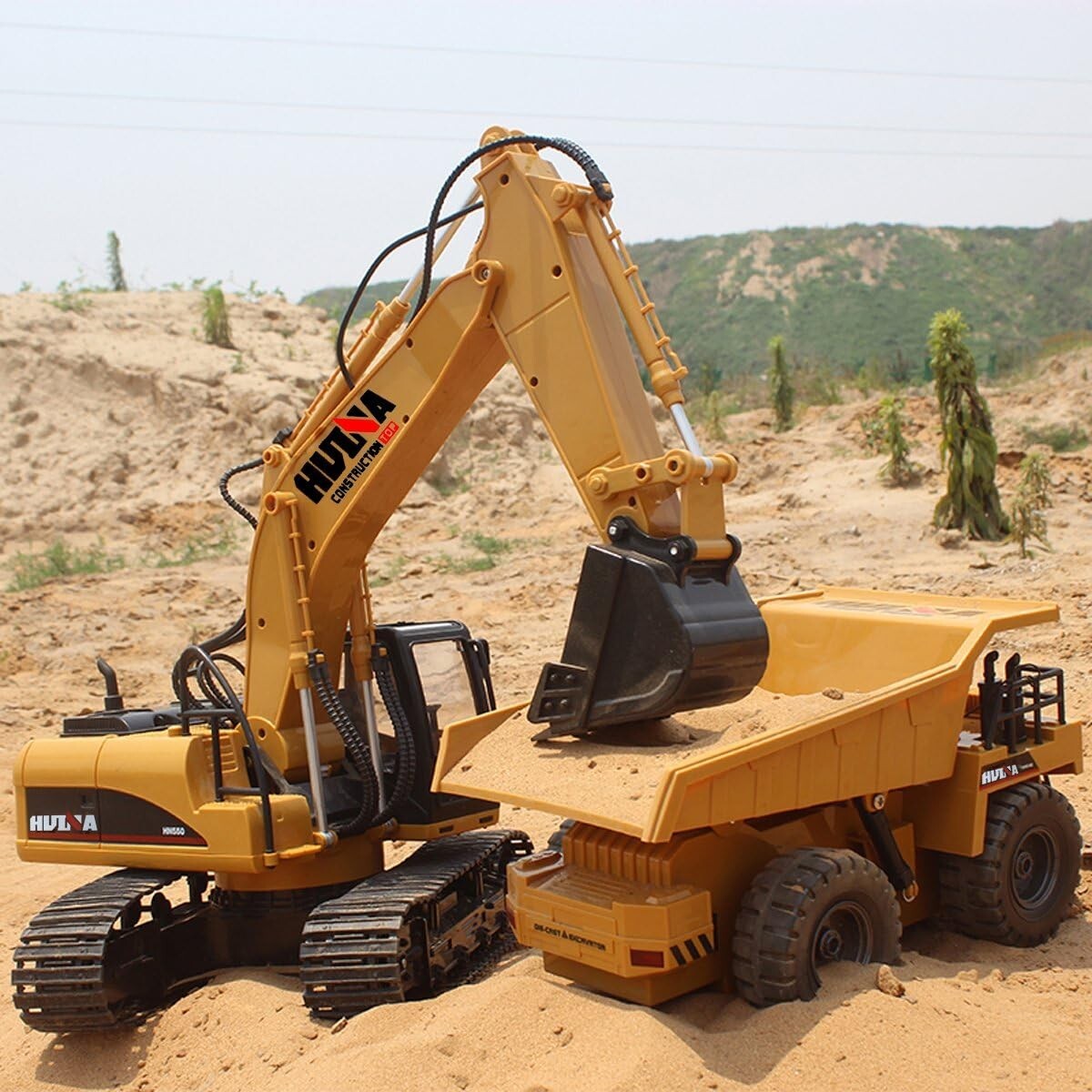 15 Channel Remote Control Excavator Toy - Full Function Digger with Metal Shovel