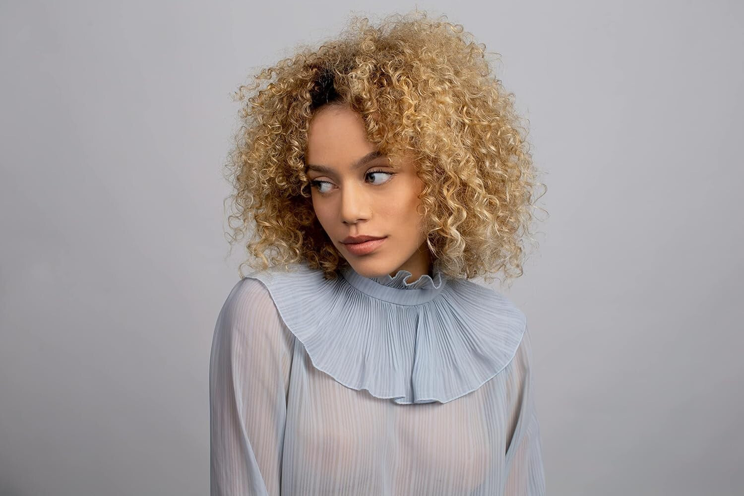 Compact 147ml On A Cloud Baobab Oil Masque for Damaged Hair Revitalization