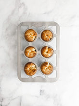 Load image into Gallery viewer, Eco-Friendly Non-Stick 6-Well Popover Pan Crafted in the USA for Quality Baking
