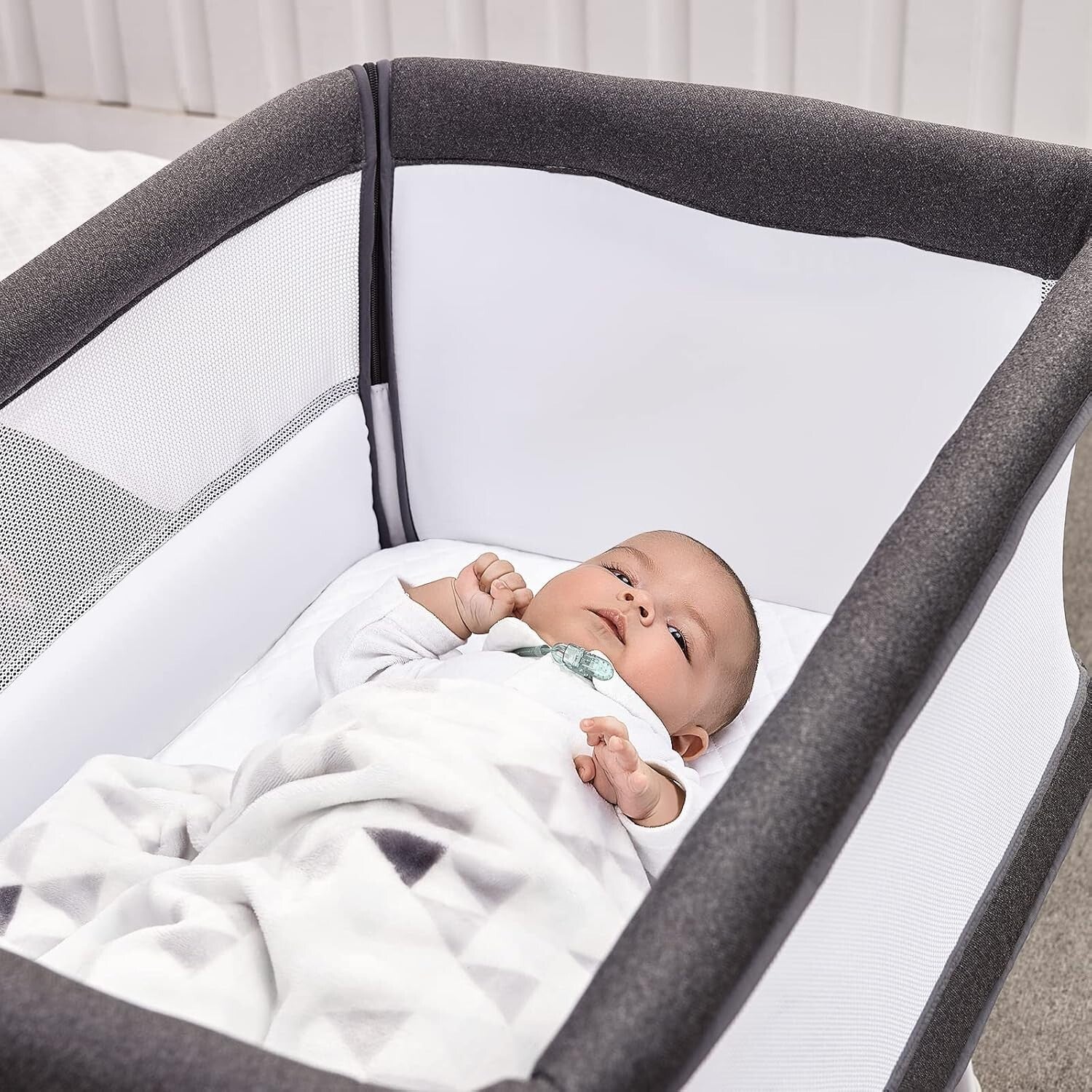Portable Baby Bassinet with Machine Washable Cover - Easy Night Care Solution