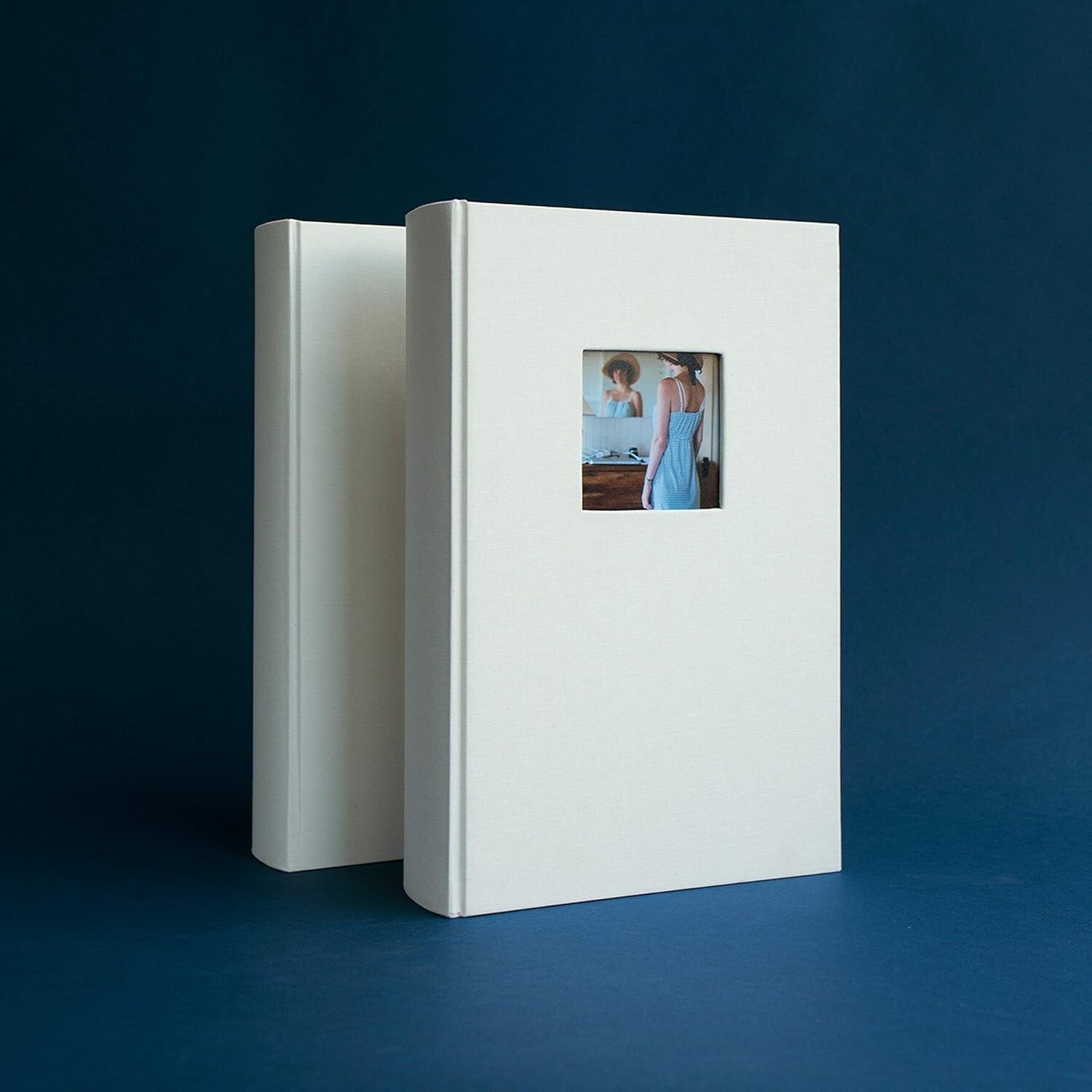 Customizable Hudson Photo Album - Archival Quality, Holds 300 Photos in Red