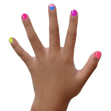 Load image into Gallery viewer, Kid-Friendly Non-Toxic Nail Polish Set – 6 Odorless Gel Polishes for Safe Play