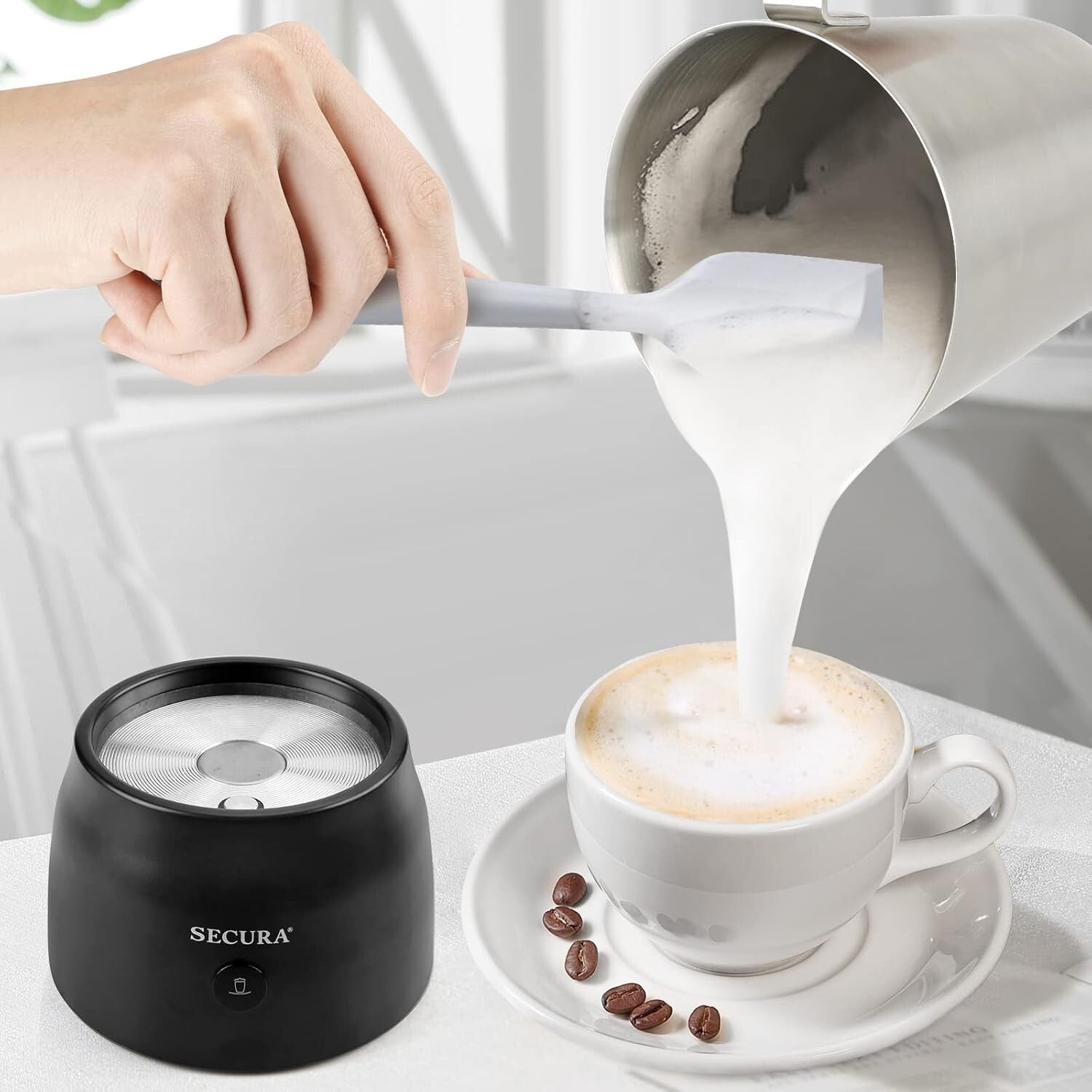 17oz Stainless Steel Electric Milk Frother for Café-Quality Lattes & More