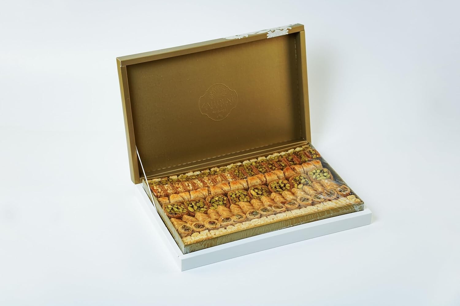 Decadent 1KG Baklava Box - Premium Assortment of Pistachio & Cashew Pastries