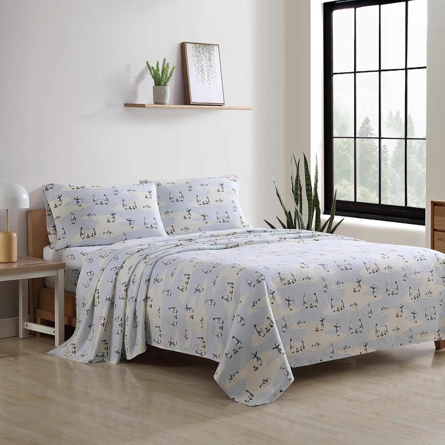 Soft Brushed Cotton Flannel Twin Bedding Set - Skating Penguin Print