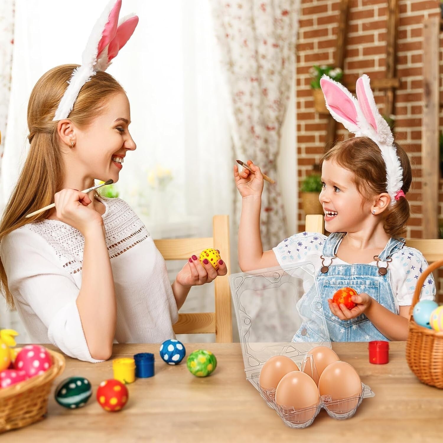 200 Pack Clear Plastic Egg Trays - Stackable & Visible for Easy Egg Handling