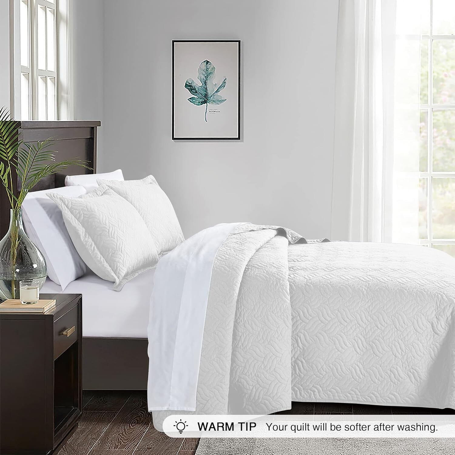 King Quilt Set – 3 Pieces of Soft White Microfiber, Wave Design Elegance