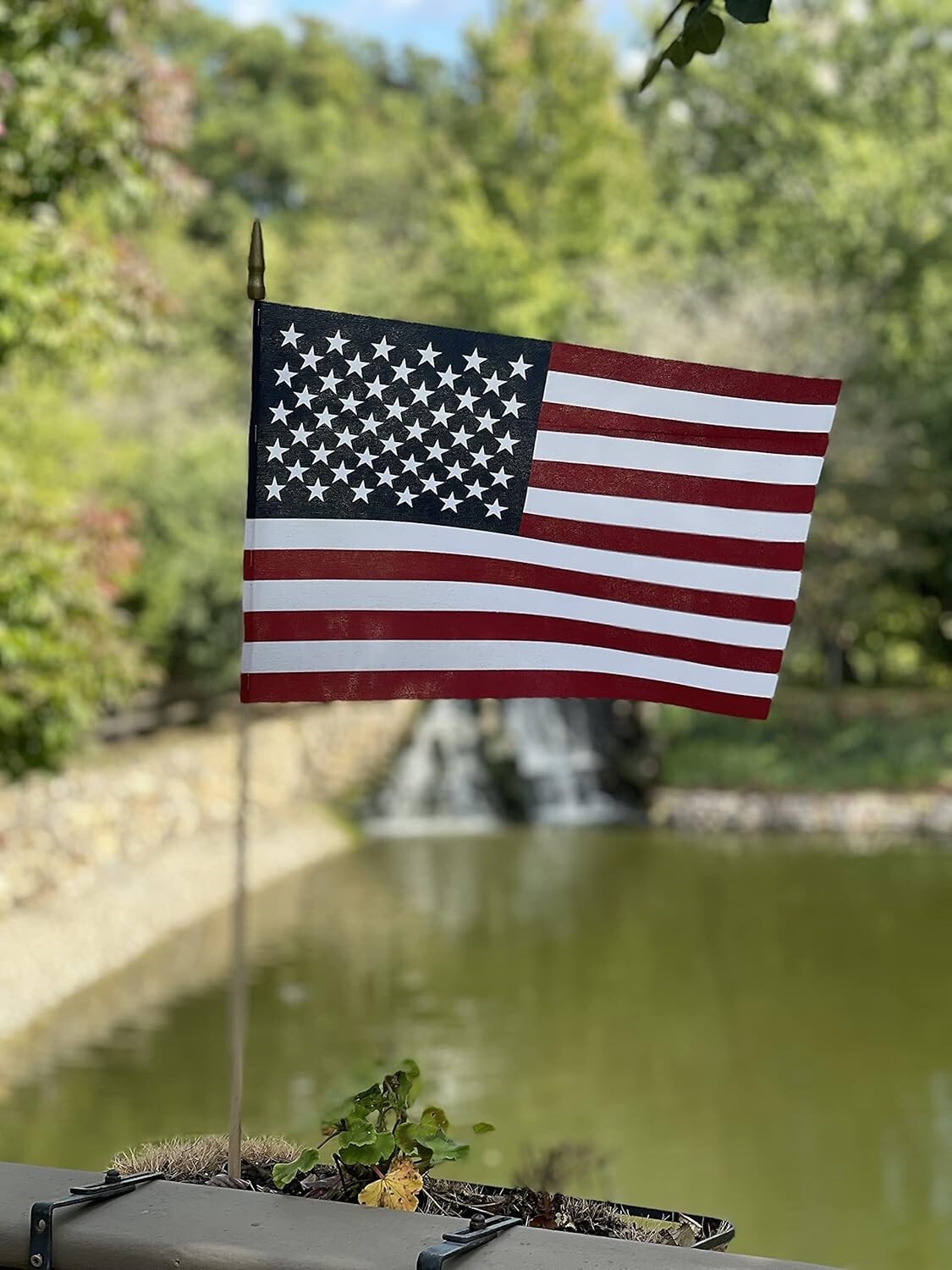 Weather-Resistant 12-Pack 12x18 Inch American Flags for Gardens and Celebrations