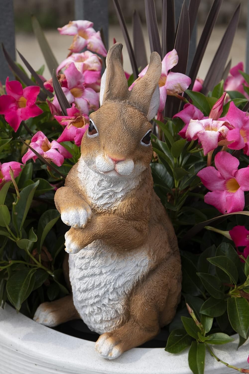 Charming Hand-Painted Rabbit Garden Statue - Durable Resin Outdoor Décor