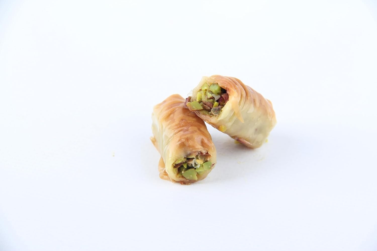 Decadent 1KG Baklava Box - Premium Assortment of Pistachio & Cashew Pastries