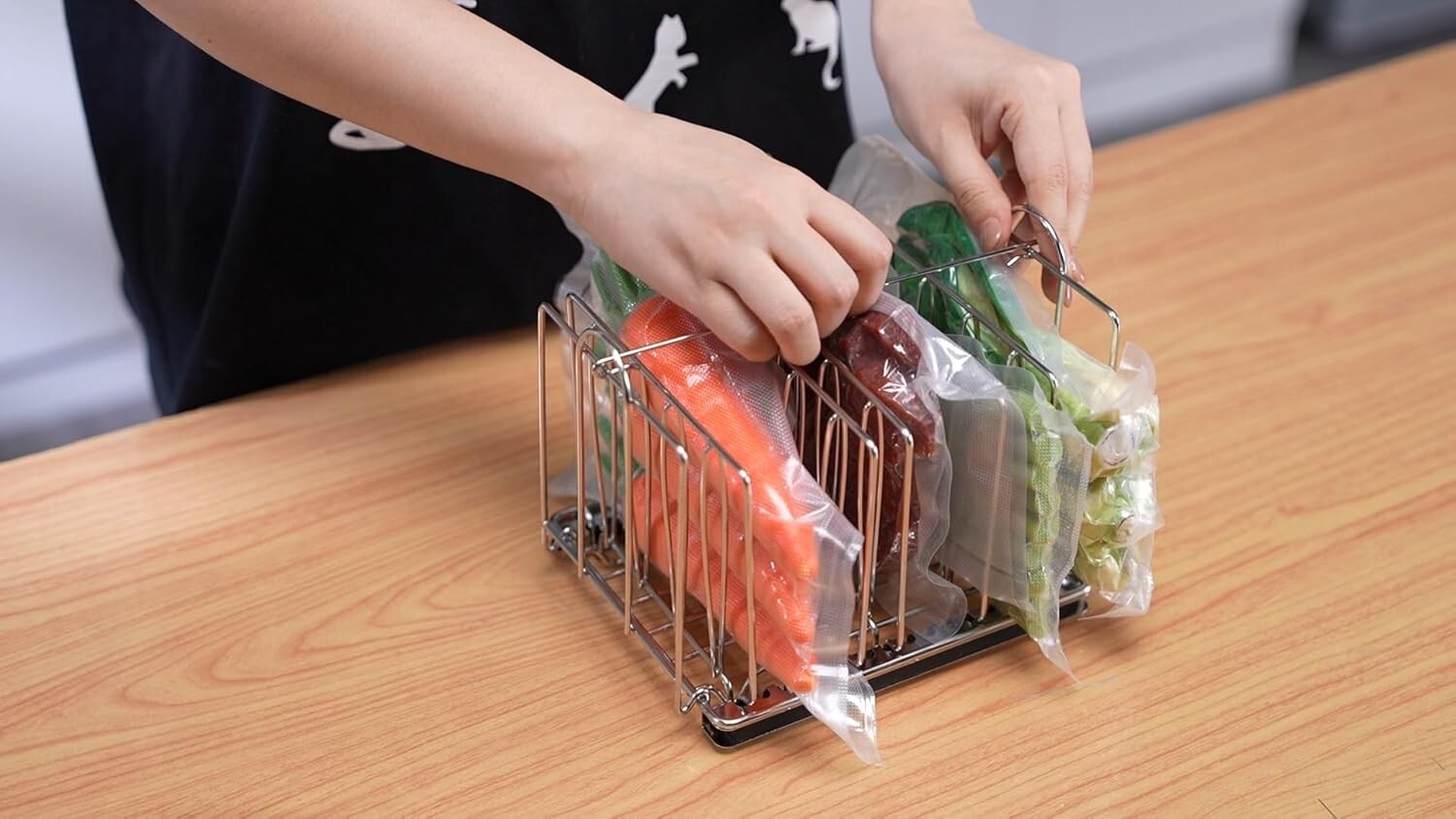 12 Quart Sous Vide Container Bundle with Universal Silicone Lid & Stainless Rack