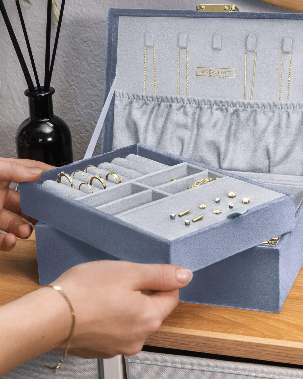 Chic Periwinkle Blue Jewelry Box - Velvet 2-Layer Organizer with Decorative Lock
