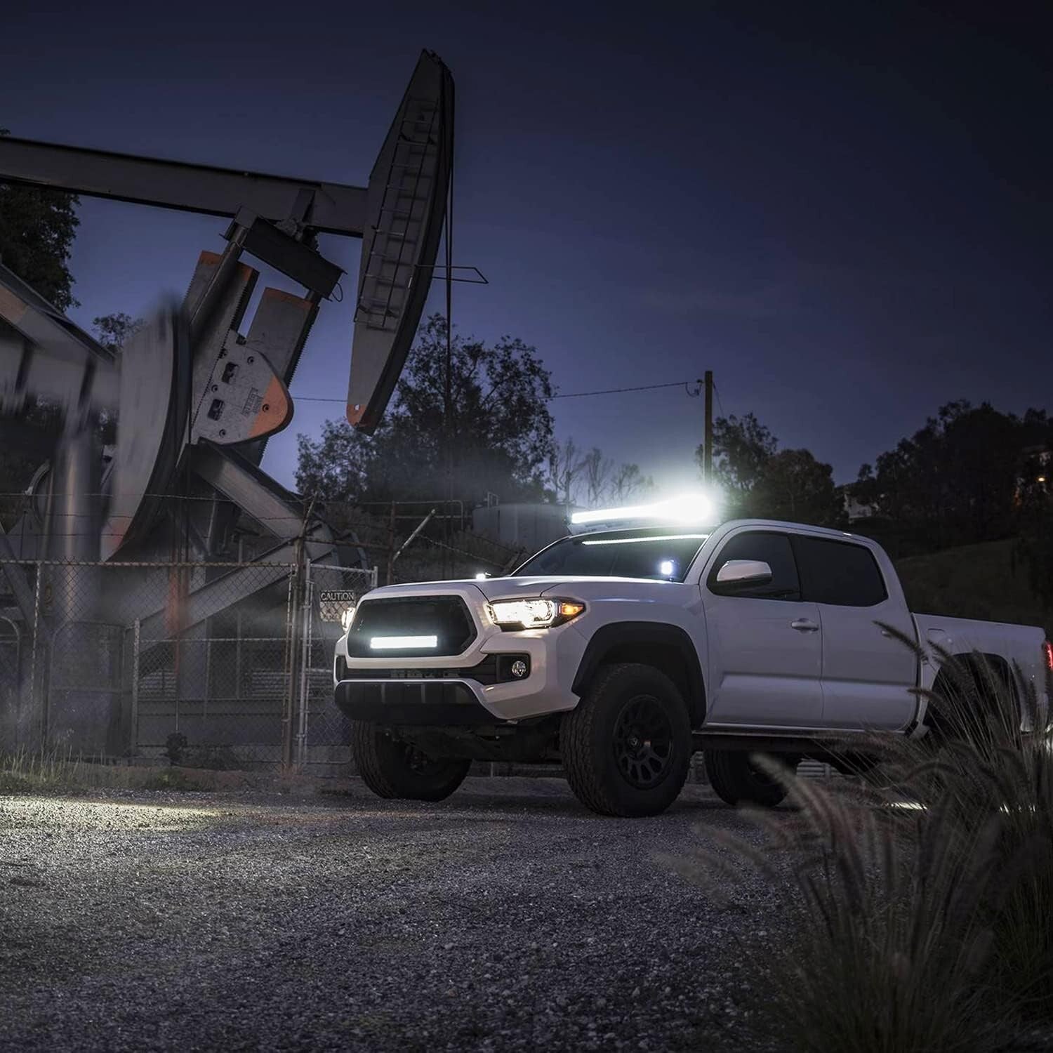 Versatile 22-Inch 150W LED Light Bar with Smooth Finish and Easy Installation